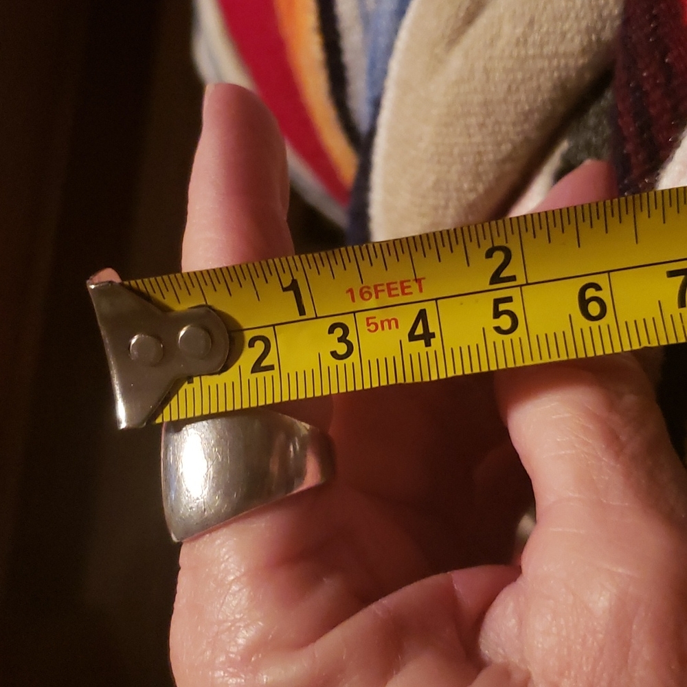 Cigar Band View 5